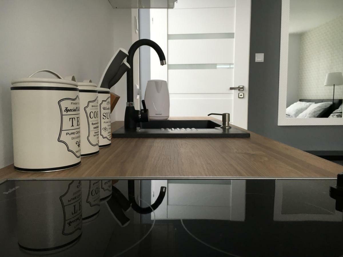 Apartamenty Ap 1 تشينستوخوفا المظهر الخارجي الصورة